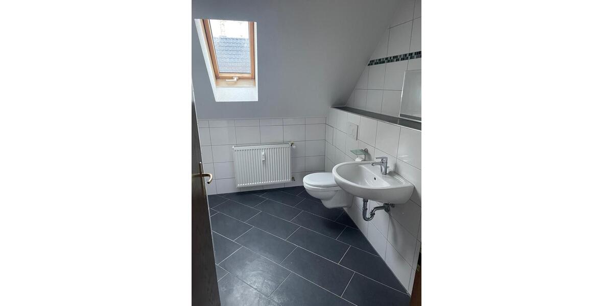 Dachgeschoßwohnung Ober-Olm Olm - 2 Zimmer, 54 m&sup2;, 450&euro; | Angebot:26288397