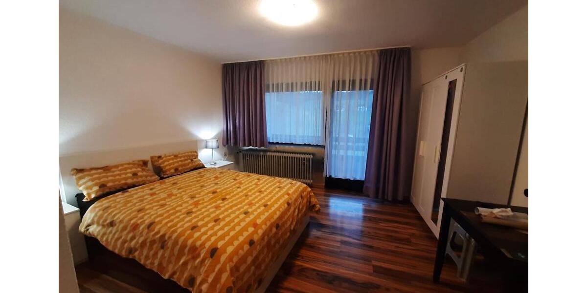 1 möbliertes Zimmer mit Bad und Balkon ab sofort zu vermieten 1 zimmer