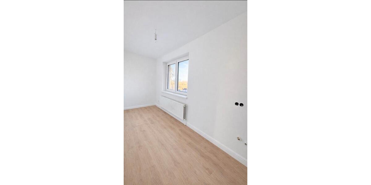Erdgeschoßwohnung Lauenburg/Elbe Elbe - 4.5 Zimmer, 147 m&sup2;, 1.600&euro; | Angebot:25870428