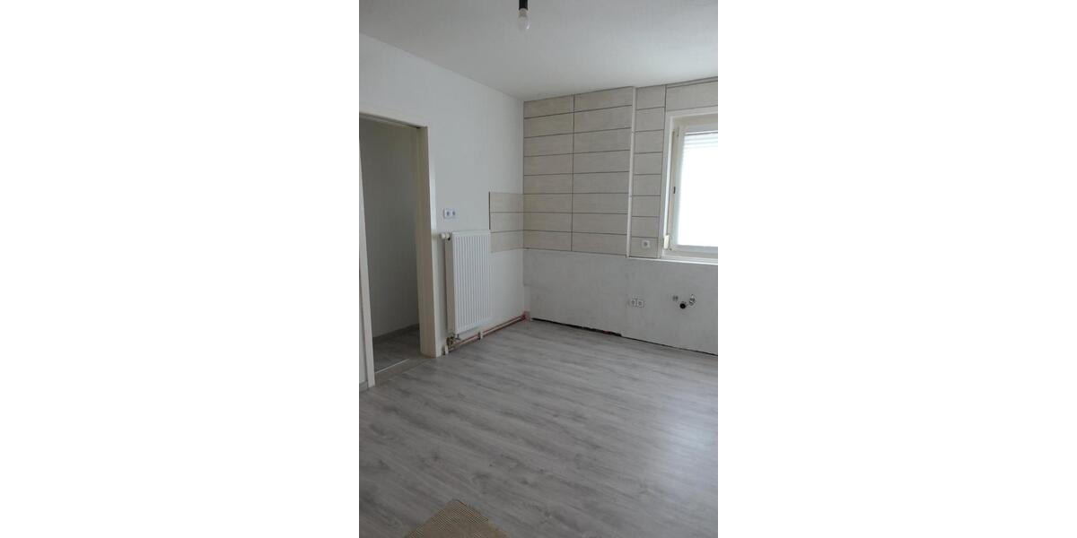 Erdgeschoßwohnung Münsingen - 3 Zimmer, 80 m&sup2;, 850&euro; | Angebot:26153650