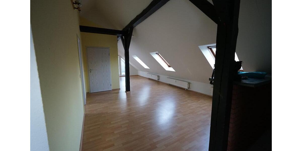 Dachgeschoßwohnung Jüterbog - 1 Zimmer, 61 m&sup2;, 350&euro; | Angebot:25804742