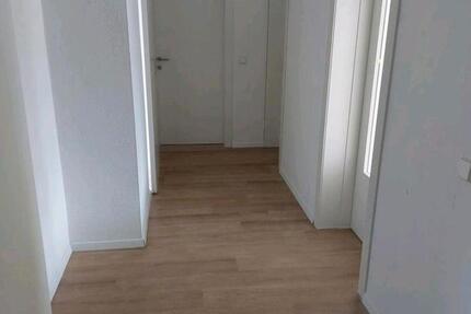 Wohnung Backnang - 3 Zimmer, 75 m&sup2;, 1.100&euro; | Angebot:26288253