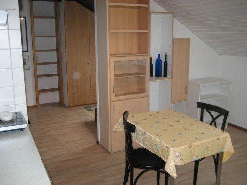 Dachgeschoßwohnung Berkheim - 1.5 Zimmer, 41 m&sup2;, 475&euro; | Angebot:26256433
