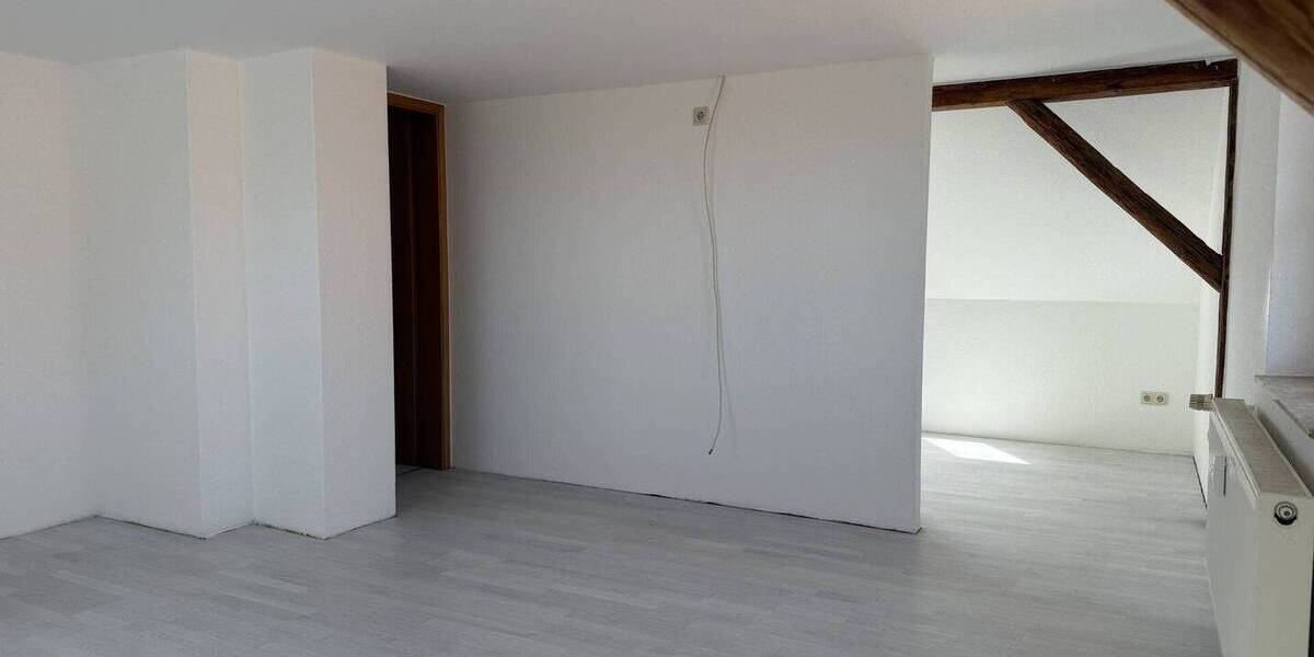 Etagenwohnung Alheim Niederellenbach - 5 Zimmer, 119 m&sup2;, 700&euro; | Angebot:26712489