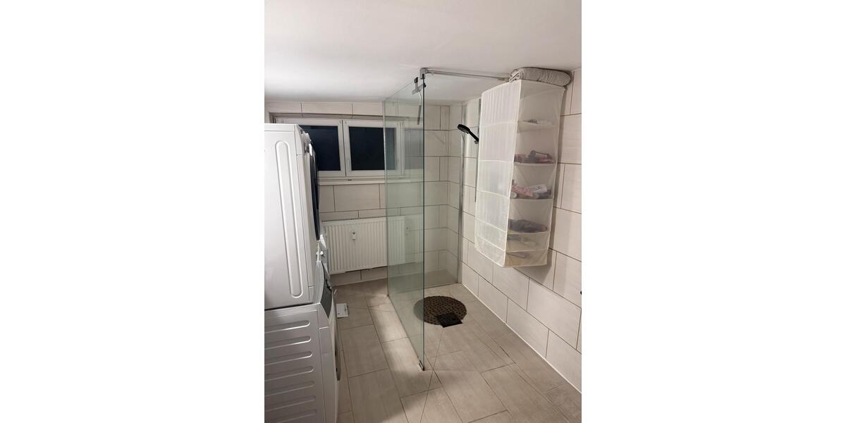 Wohnen auf Zeit Rosenheim Innenstadt - 3 Zimmer, 16 m&sup2;, 700&euro; | Angebot:26035111