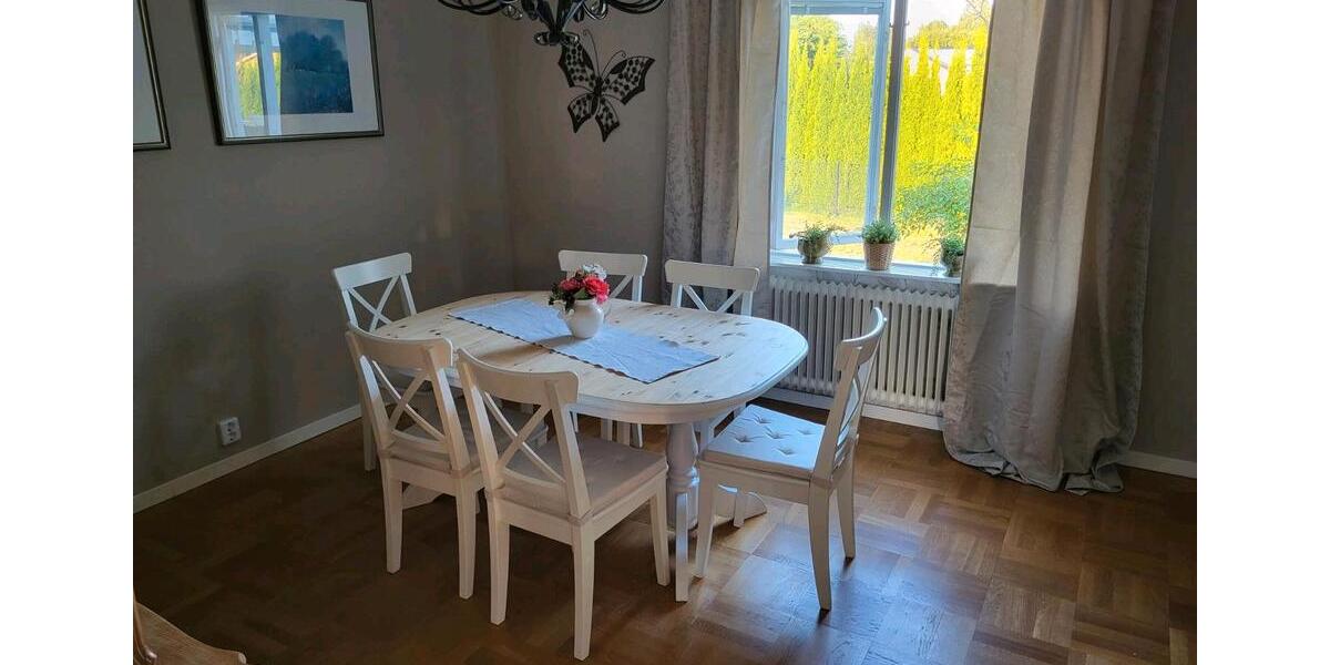 Einfamilienhaus Esens - 7 Zimmer, 100 m&sup2;, 80&euro; | Angebot:24830505
