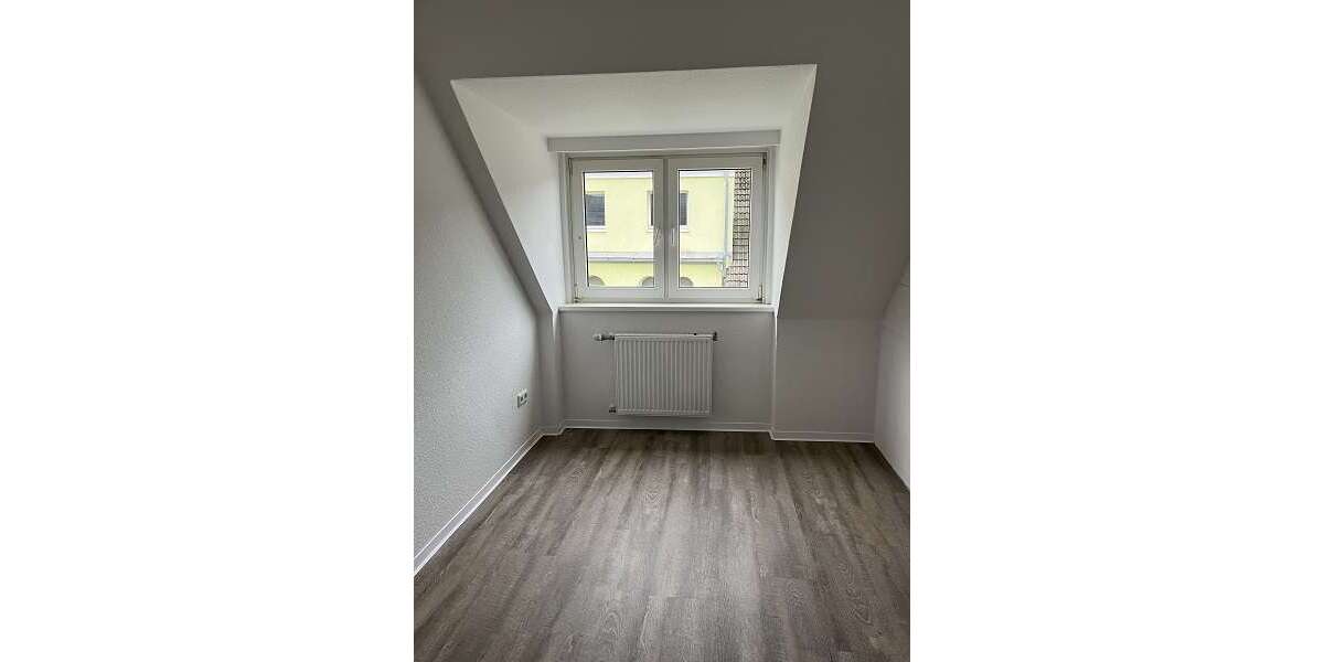 Etagenwohnung Bremerhaven Mitte - 2 Zimmer, 54 m&sup2;, 405&euro; | Angebot:26993768