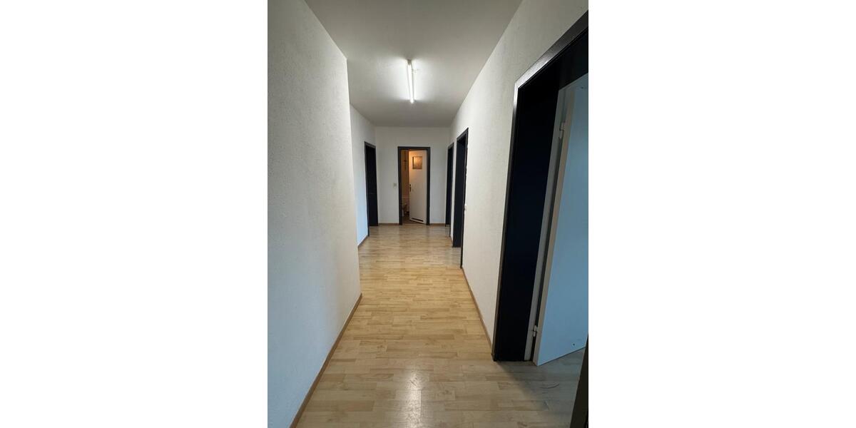 Etagenwohnung Bad Oldesloe - 4 Zimmer, 90 m&sup2;, 1.300&euro; | Angebot:26624197