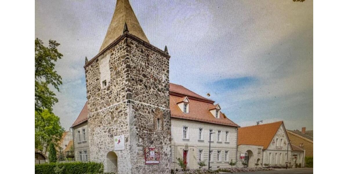 Erdgeschoßwohnung Gommern Ladeburg - 5 Zimmer, 130 m&sup2;, 699&euro; | Angebot:24531553