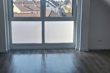 Wohnung Großkrotzenburg - 3 Zimmer, 74 m&sup2;, 1.200&euro; | Angebot:26073181