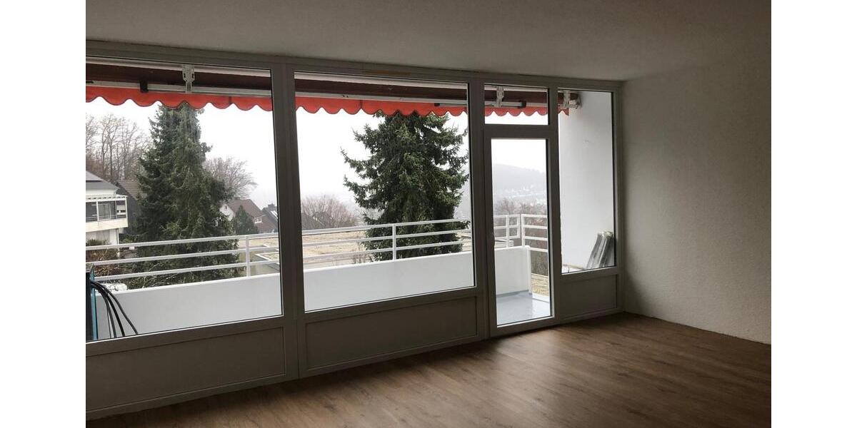 Extrem geringe Heizkosten! 86qm, saniert, Top-Balkonblick 3 zimmer
