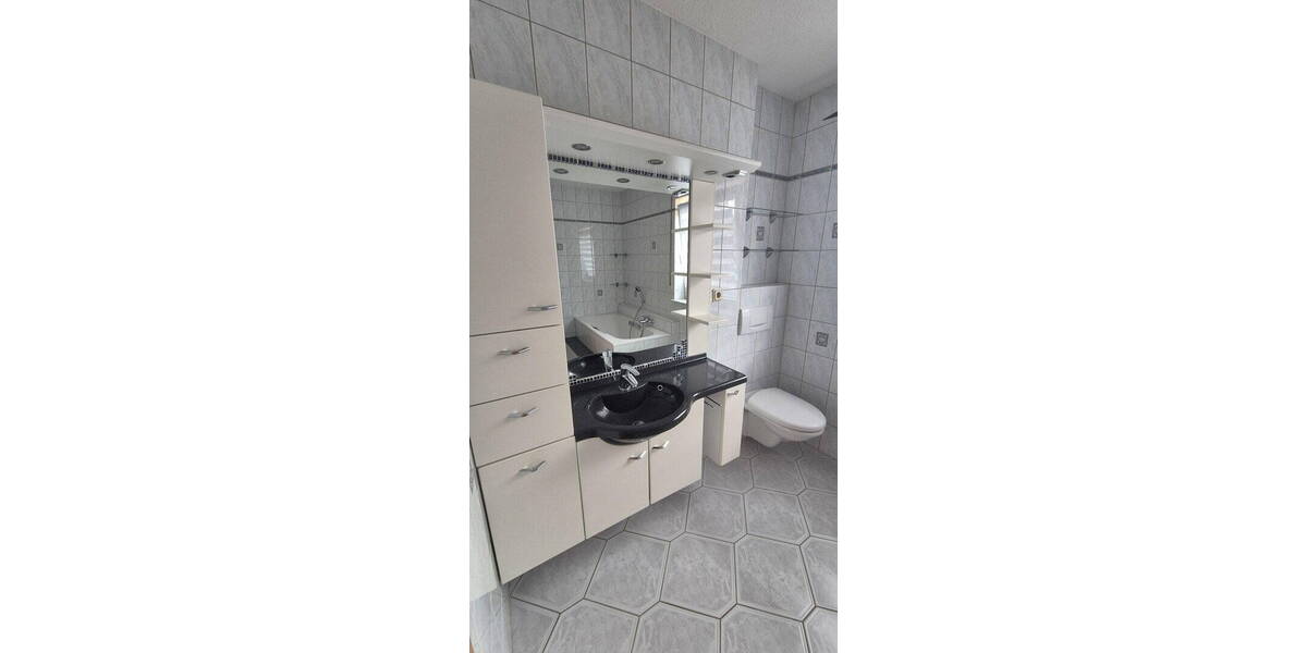 Etagenwohnung Ilsede Gadenstedt - 4 Zimmer, 135 m&sup2;, 1.250&euro; | Angebot:26794380