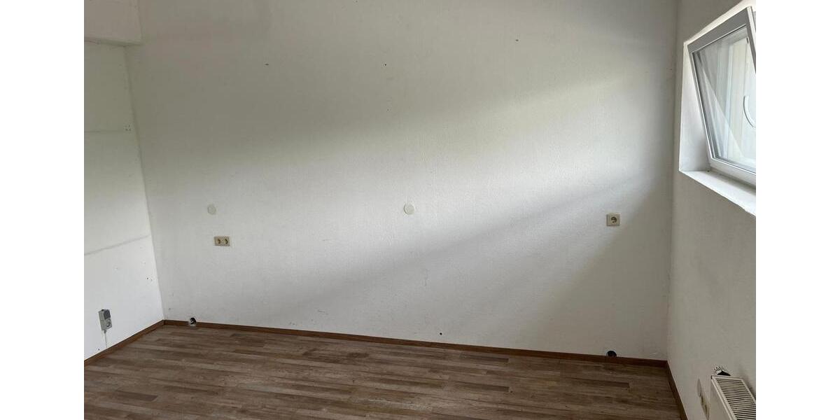 Gewerbeobjekt Herrenberg - 8&euro; | Angebot:25927563