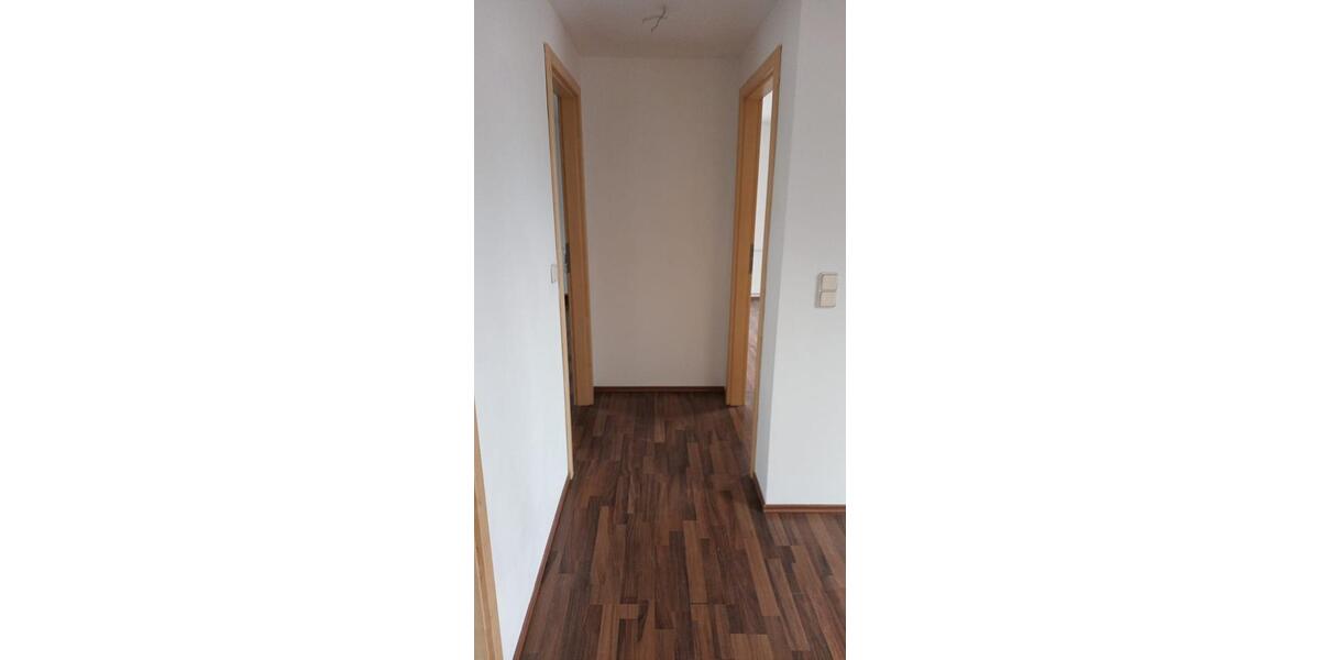 Dachgeschoßwohnung Wandlitz - 3 Zimmer, 100 m&sup2;, 690&euro; | Angebot:24919598
