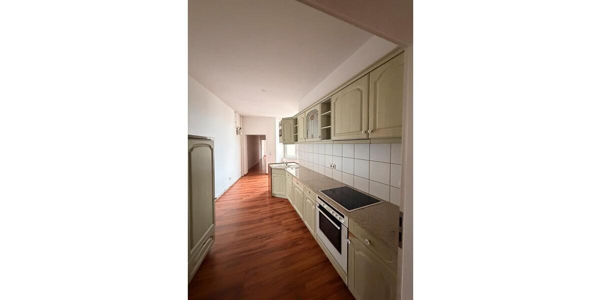 Etagenwohnung Magdeburg Leipziger Straße - 3 Zimmer, 97 m&sup2;, 600&euro; | Angebot:25960419