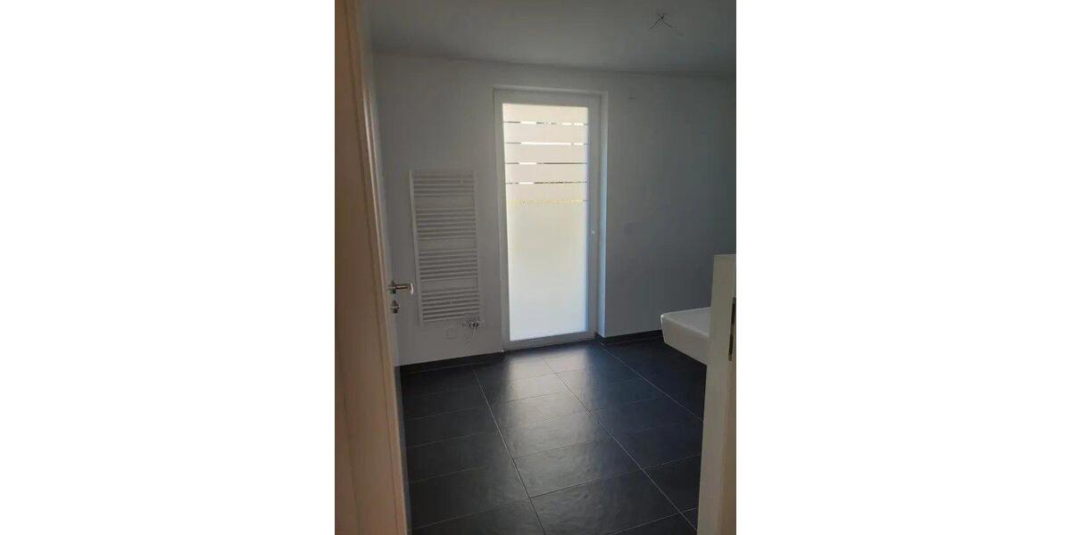 Erdgeschoßwohnung Aßlar - 1 Zimmer, 114 m&sup2;, 1.320&euro; | Angebot:26619773