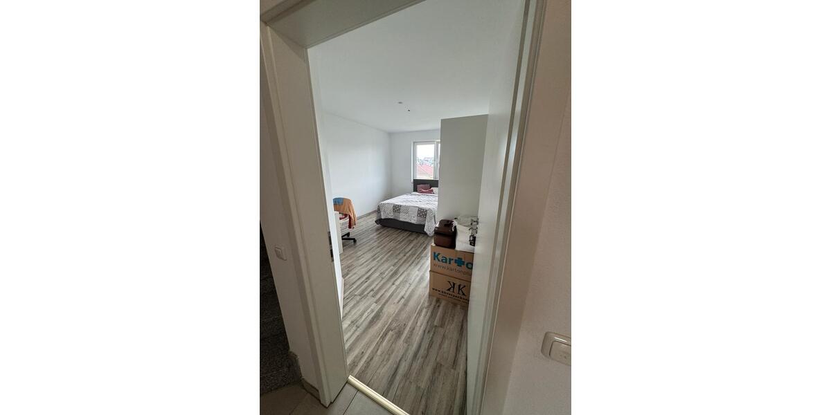 Doppelhaushälfte Weilerswist - 7 Zimmer, 196 m&sup2;, 2.100&euro; | Angebot:26481039