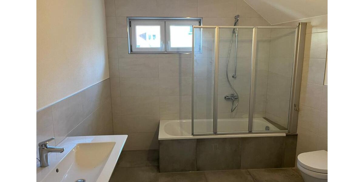 Etagenwohnung Creglingen - 3 Zimmer, 107 m&sup2;, 950&euro; | Angebot:25940713