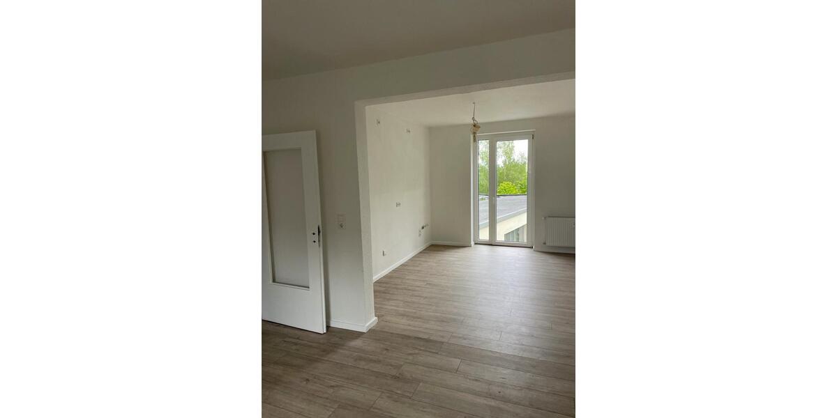 Erdgeschoßwohnung Wuppertal Cronenberg - 2 Zimmer, 52 m&sup2;, 395&euro; | Angebot:26647339