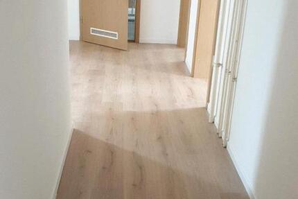 Wohnung Schmölln - 2 Zimmer, 56 m&sup2;, 320&euro; | Angebot:25105231