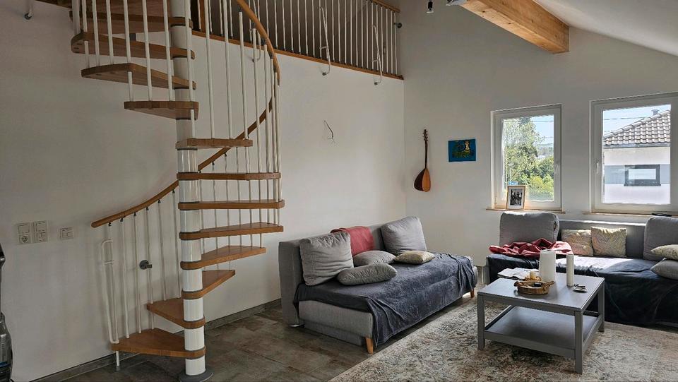 Dachgeschoßwohnung Heusweiler - 3 Zimmer, 117 m&sup2;, 950&euro; | Angebot:26180340