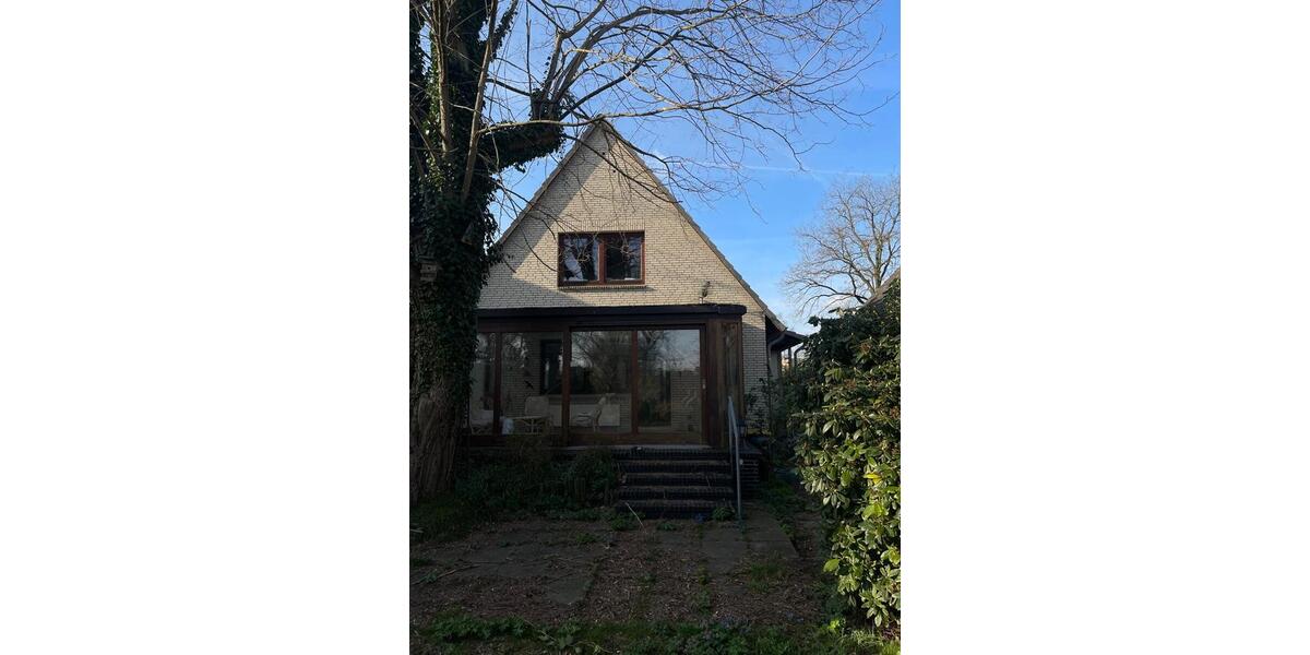 Einfamilienhaus Uetersen - 4 Zimmer, 121 m&sup2;, 1.950&euro; | Angebot:24560693