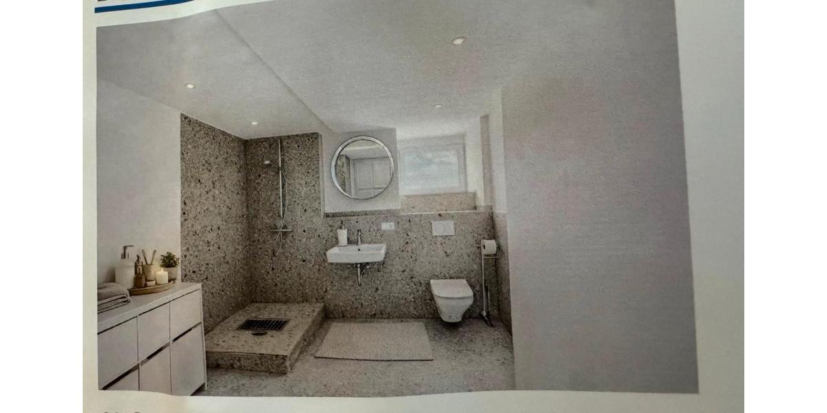 Etagenwohnung Freiburg im Breisgau Ebnet - 2.5 Zimmer, 79 m&sup2;, 1.300&euro; | Angebot:26516811