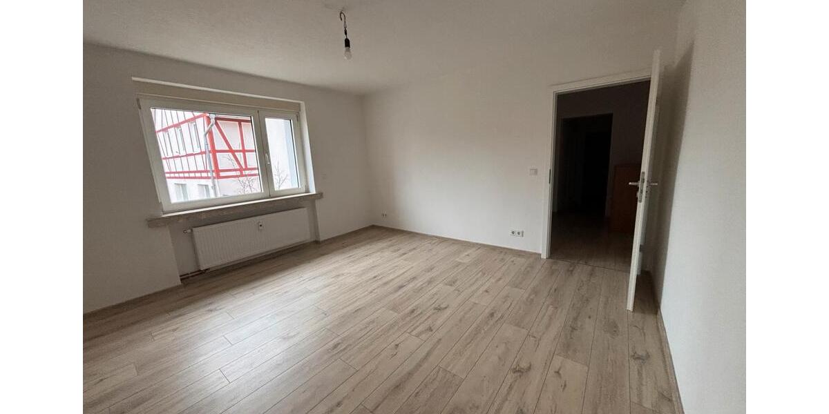Erdgeschoßwohnung Breitenworbis - 5 Zimmer, 125 m&sup2;, 950&euro; | Angebot:25509056