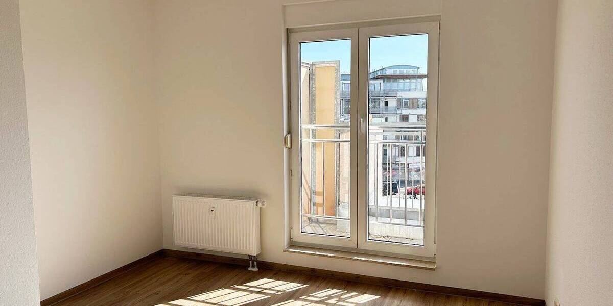 Etagenwohnung Dresden Johannstadt-Süd - 2 Zimmer, 68 m&sup2;, 657&euro; | Angebot:26154797