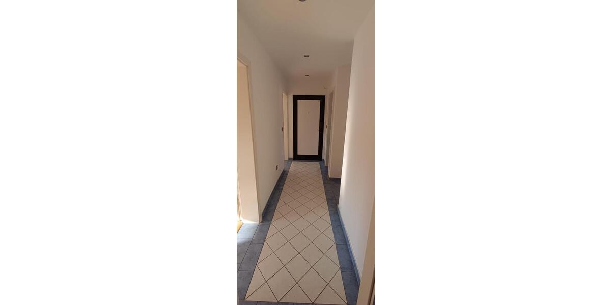 Dachgeschoßwohnung Nottertal-Heilinger Höhen Heilinger Höhen - 4 Zimmer, 117 m&sup2;, 580&euro; | Angebot:24512425