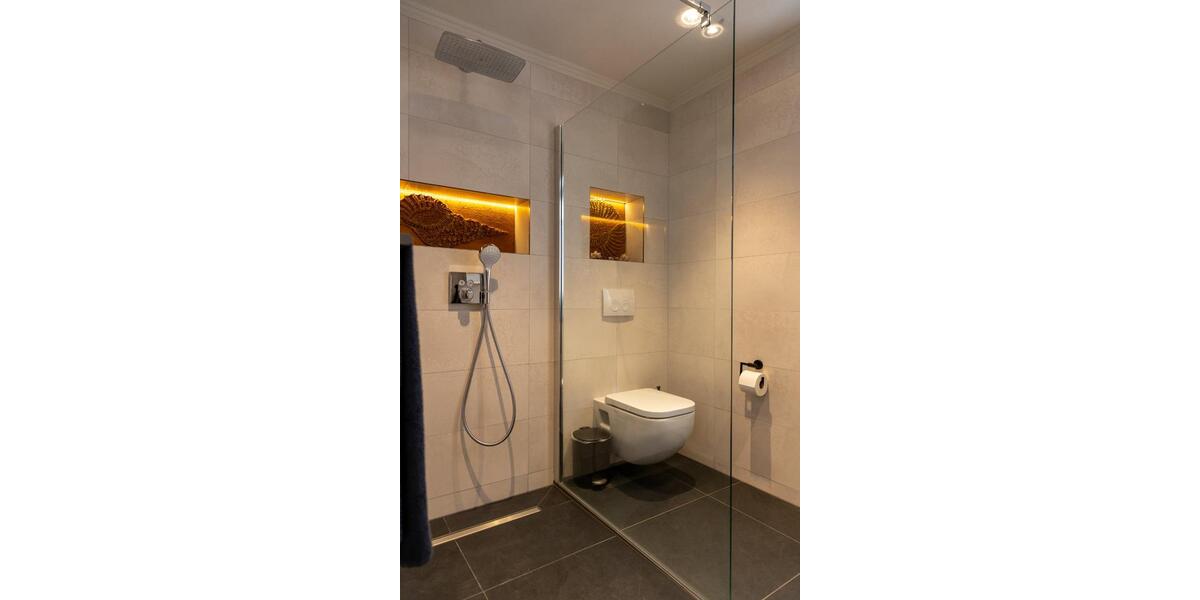 Wohnen auf Zeit Nünchritz - 3 Zimmer, 70 m&sup2;, 119&euro; | Angebot:24855947