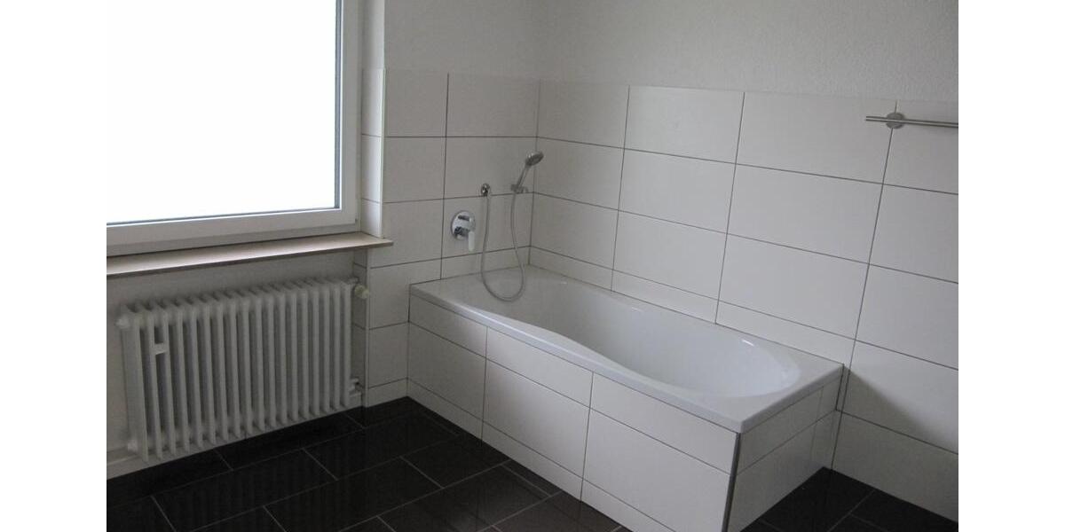Etagenwohnung Oberkirch - 4.5 Zimmer, 133 m&sup2;, 1.200&euro; | Angebot:24364577