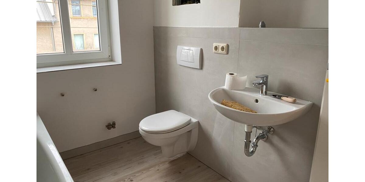 Dachgeschoßwohnung Nossen - 2 Zimmer, 77 m&sup2;, 500&euro; | Angebot:24360387