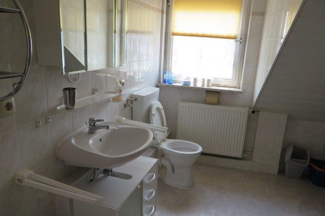 Dachgeschoßwohnung Oestrich-Winkel Winkel - 1 Zimmer, 22 m&sup2;, 290&euro; | Angebot:25965245