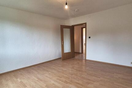Wohnung Diesdorf - 3 Zimmer, 60 m&sup2;, 180&euro; | Angebot:23186432