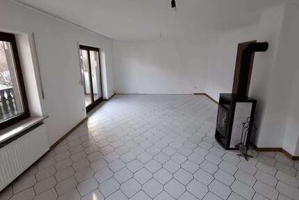 Wohnung Haag in Obb. - 5 Zimmer, 117 m&sup2;, 1.200&euro; | Angebot:24224241