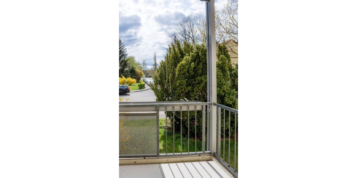 Helle 3 ZKB im EG mit Südwest-Balkon in 4-Familienhaus 3 zimmer