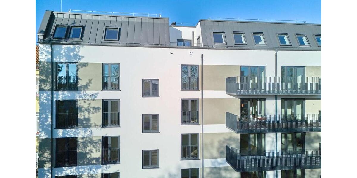 Erdgeschoßwohnung Berlin Lichtenberg - 3.5 Zimmer, 90 m&sup2;, 1.980&euro; | Angebot:26563363
