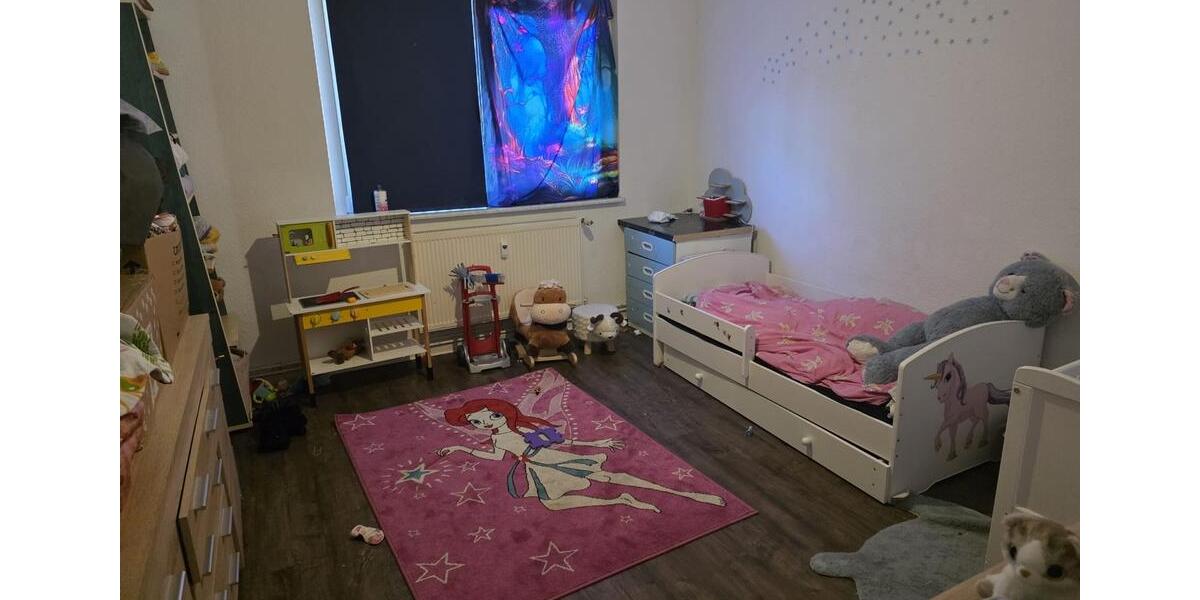 Erdgeschoßwohnung Borrentin - 3 Zimmer, 67 m&sup2;, 335&euro; | Angebot:26507256