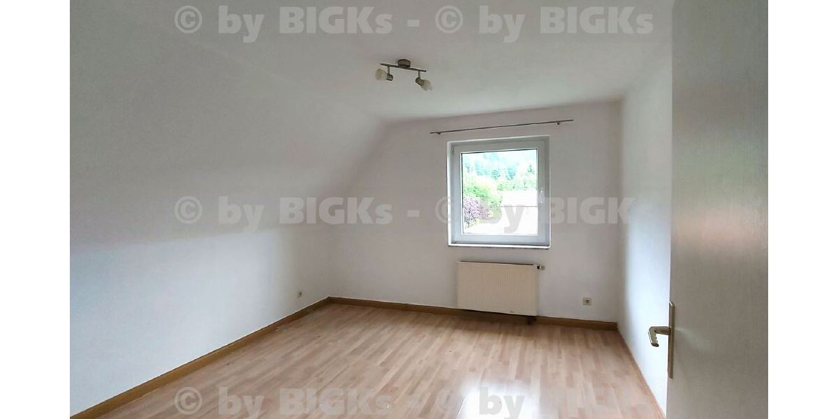 BIGKs: Suhl am Klinikum: 2-3-Zimmer Wohnung,separate Küche (-;) - 3- Suhl Suhl Mitte | Angebot:23314989