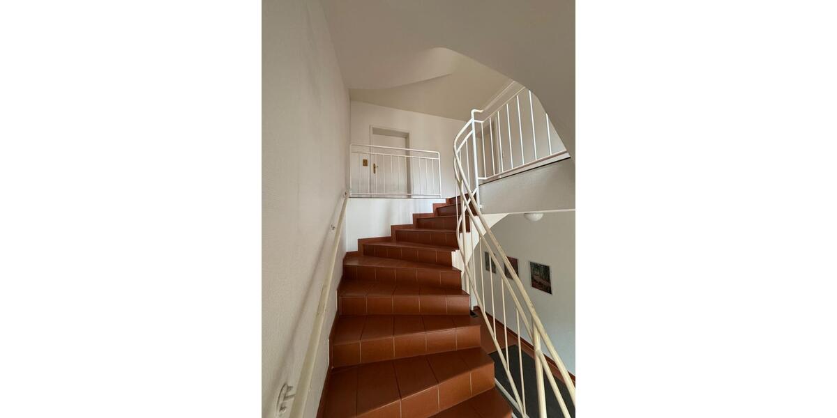 Etagenwohnung Bürgstadt - 4 Zimmer, 95 m&sup2;, 995&euro; | Angebot:25394493