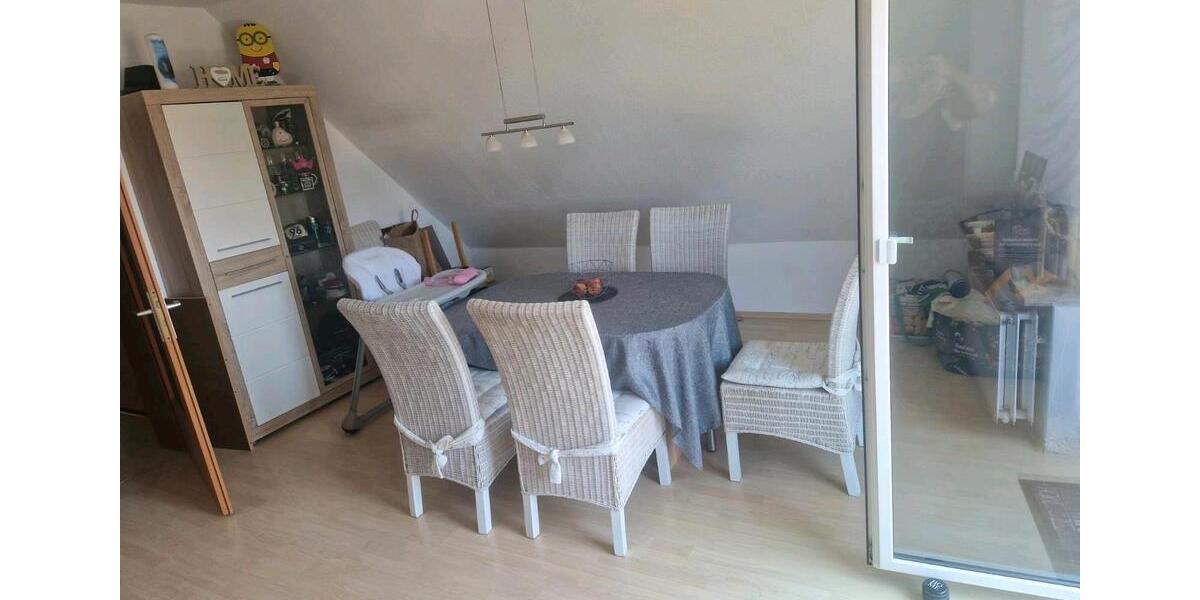 Dachgeschoßwohnung Neustadt am Rübenberge - 4 Zimmer, 93 m&sup2;, 697&euro; | Angebot:25164515