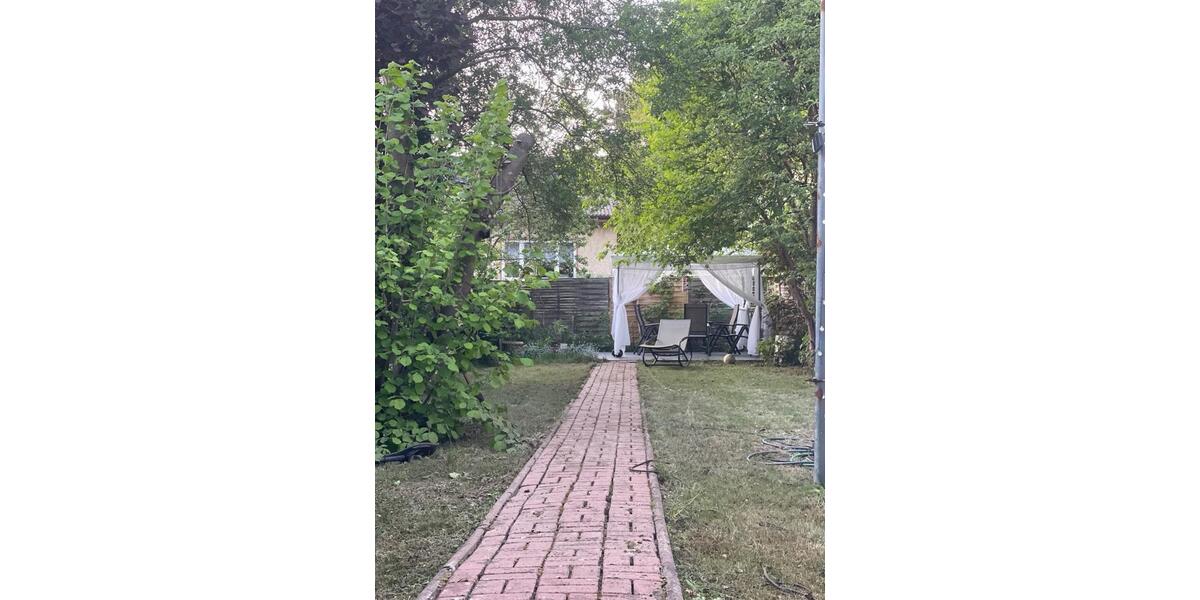 Doppelhaushälfte Berlin Reinickendorf - 4 Zimmer, 101 m&sup2;, 2.499&euro; | Angebot:24218555