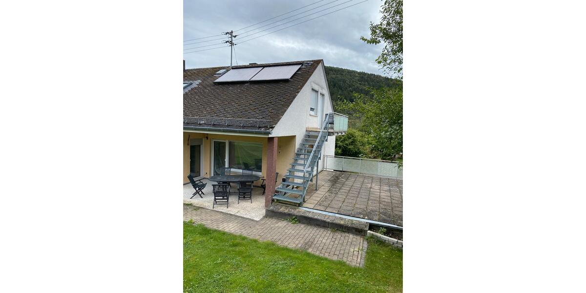 Dachgeschoßwohnung Birkenfeld - 2.5 Zimmer, 65 m&sup2;, 625&euro; | Angebot:26224923