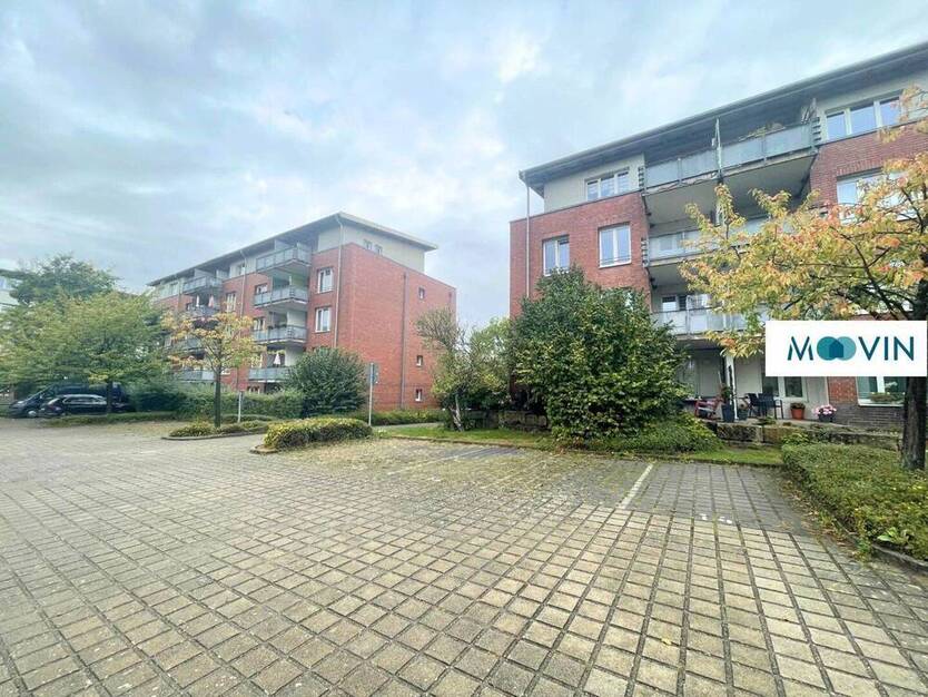 Über den Dächern: 2-Zimmer-Wohnung in der Endetage mit Balkon - sofort verfügbar!