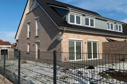 Haus Neuenkirchen - 4 Zimmer, 121 m&sup2;, 1.000&euro; | Angebot:25027445