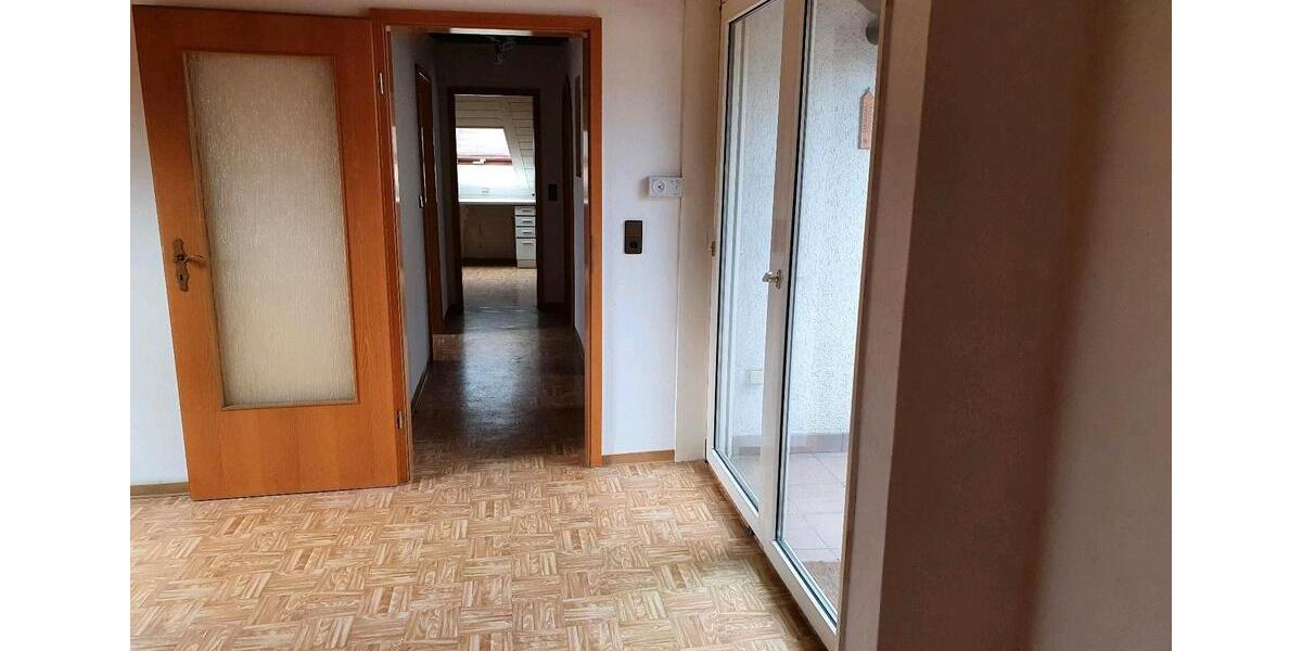 Dachgeschoßwohnung Mannheim Gartenstadt - 3 Zimmer, 75 m&sup2;, 920&euro; | Angebot:26577689