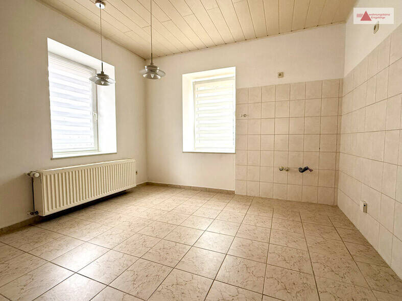 Etagenwohnung Geyer - 2 Zimmer, 46 m&sup2;, 253&euro; | Angebot:26391872