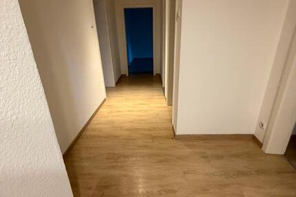 Wohnung Pfarrkirchen - 4 Zimmer, 100 m&sup2;, 1.350&euro; | Angebot:25524336