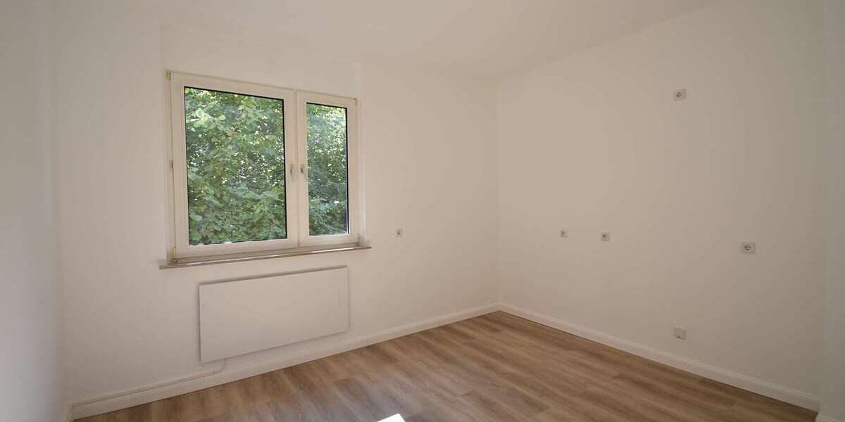 Etagenwohnung Düsseldorf Hassels - 2 Zimmer, 60 m&sup2;, 845&euro; | Angebot:26568609